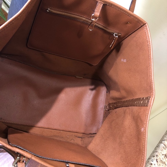 Michael Kors Cognac Brown Large Tote Bag w/ Gold Hardware - Picture 7 of 10